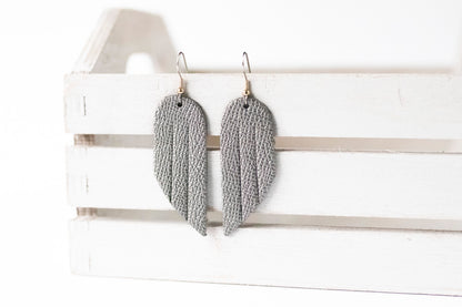 Leather Earrings / Mini Fringe / Graphite