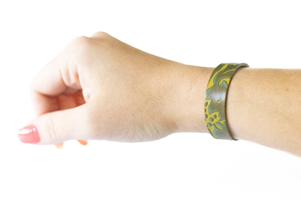 Leather Bracelet / Skinny Slim Cuff / Jungle Floor