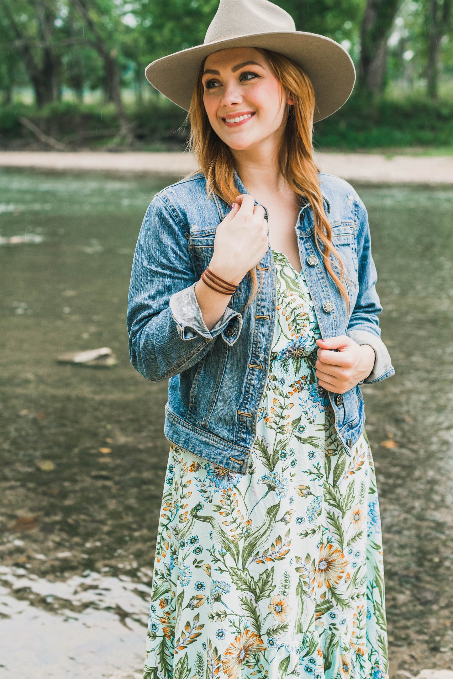 Leather Bracelet / Ultra Skinny Sliced Cuff / Golden Fern