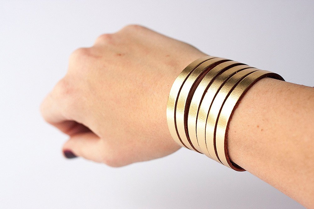Leather Bracelet / Original Sliced Cuff / Metallic Gold